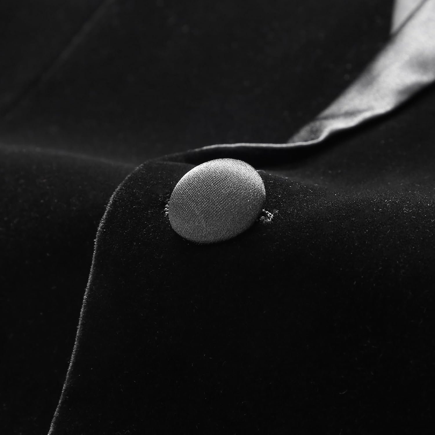 mens velvet blazer slim fit suit jacket for men peaked lapel one button tuxedo blazer wedding prom dinner mens velvet blazer slim fit suit jacket for men peaked lapel one button tuxedo blazer wedding prom dinner