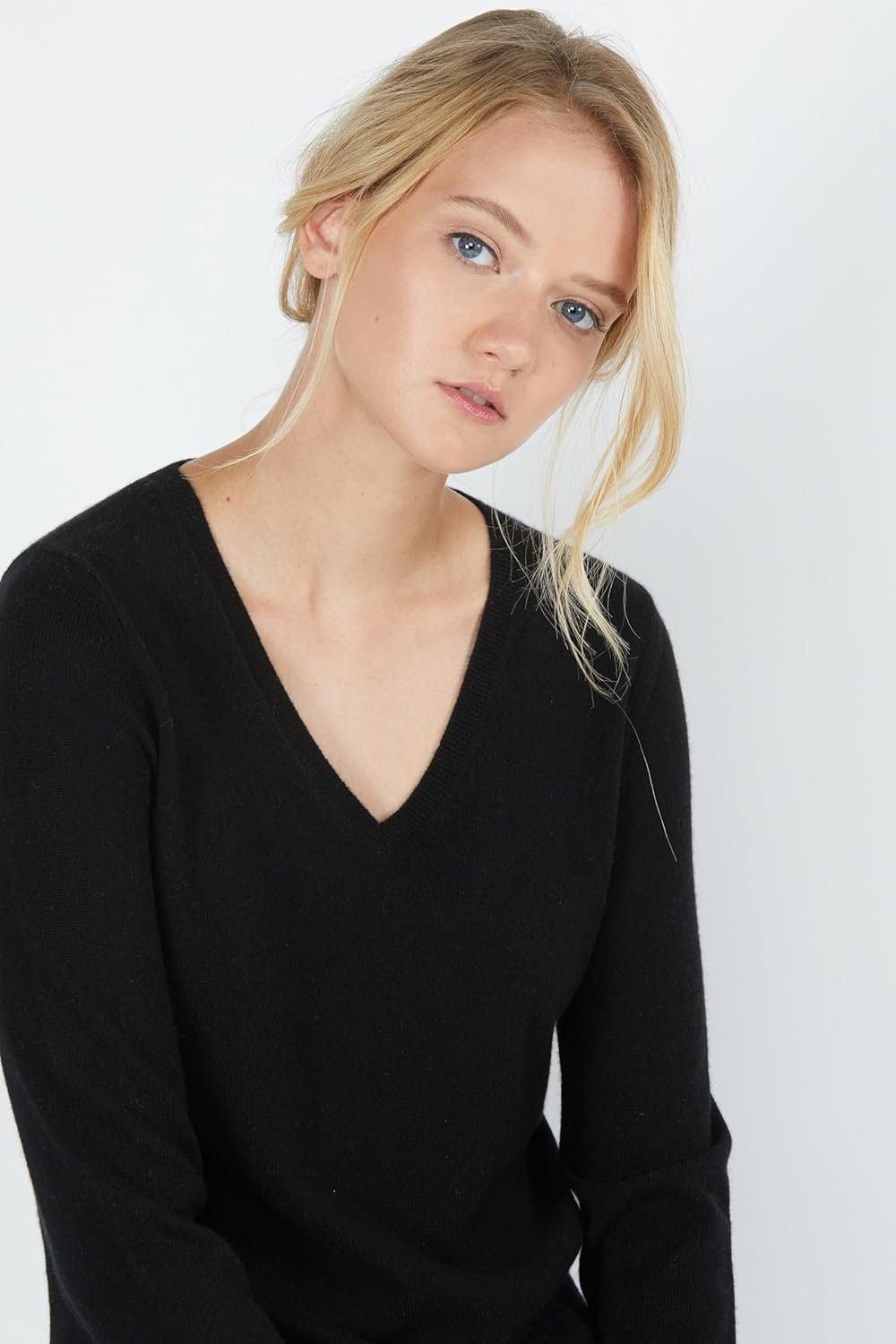 jennie liu women's 100% pure cashmere long sleeve pullover v neck sweater jennie liu women's 100% pure cashmere long sleeve pullover v neck sweater